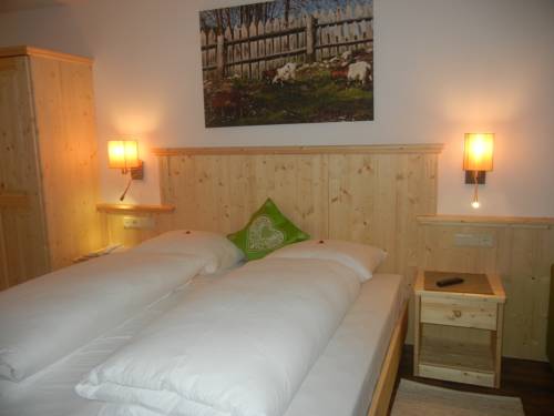 Imagen de la habitación del Hotel Gasthof Weiherbad. Foto 12