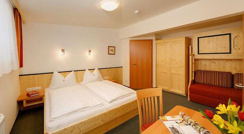 Imagen de la habitación del Hotel Gasthof Werfenerhof. Foto 17