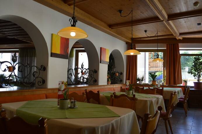 Imagen general del Hotel Gasthof Zellerstuben. Foto 12