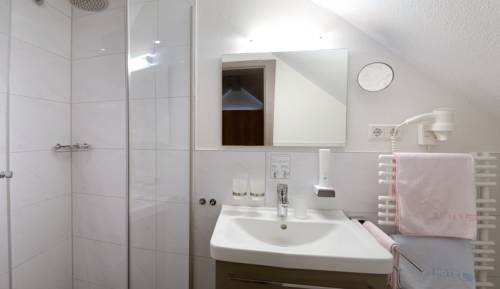 Imagen de la habitación del Hotel Gasthof Ziegler. Foto 5