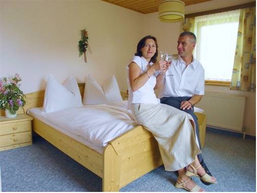 Imagen de la habitación del Hotel Gasthof Zum Kaiserweg. Foto 3