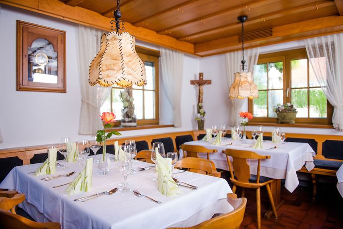 Imagen del bar/restaurante del Hotel Gasthof Zum R&ouml;ssle. Foto 4