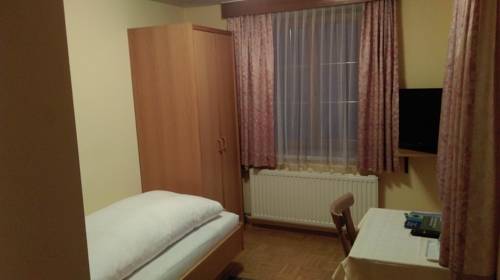 Imagen de la habitación del Hotel Gasthof Zum Stollhofer. Foto 6