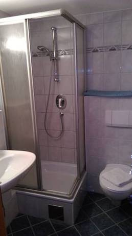 Imagen de la habitación del Hotel Gasthof Zum Stollhofer. Foto 7
