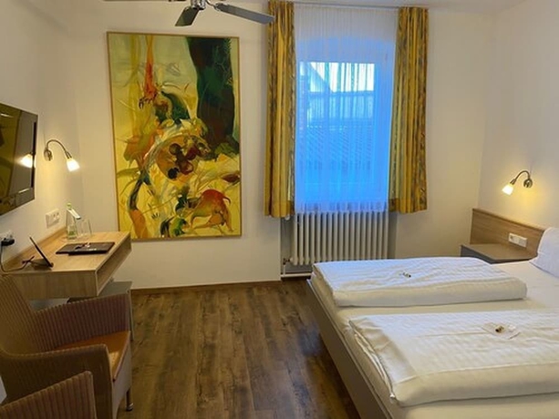 Imagen de la habitación del Hotel Gasthof Zum Storch. Foto 6