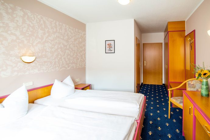 Imagen de la habitación del Hotel Gasthof Zur Heinzebank. Foto 15