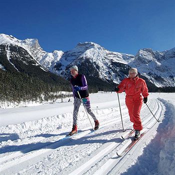 Imagen de los exteriores del Hotel Gasthof Zur Post. Foto 10