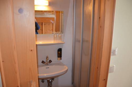 Imagen de la habitación del Hotel Gasthof Zur Post. Foto 5