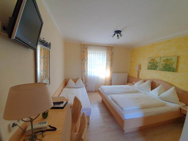 Imagen de la habitación del Hotel Gasthof - Zur Post, Ferlach. Foto 6