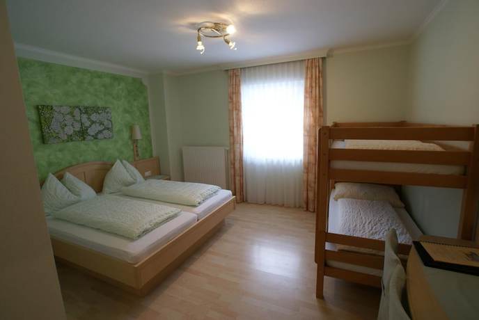 Imagen de la habitación del Hotel Gasthof - Zur Post, Ferlach. Foto 7