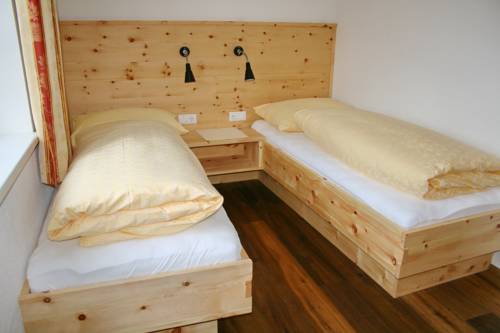 Imagen de la habitación del Hotel Gasthof Zur Post, Sankt Martin bei Lofer. Foto 3