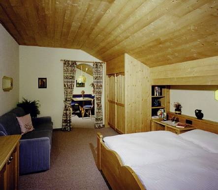 Imagen de la habitación del Hotel Gasthof Zur Post, Sankt Martin bei Lofer. Foto 9