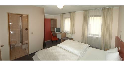 Imagen de la habitación del Hotel Gasthof Zur Sonne, Jettingen-Scheppach. Foto 9