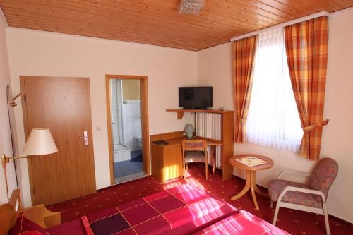 Imagen de la habitación del Hotel Gasthof Zur Traube, Affental. Foto 7