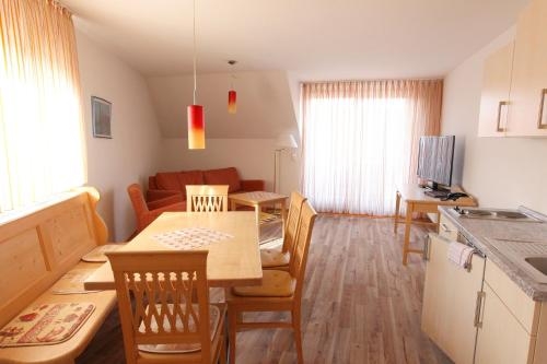 Imagen de la habitación del Hotel Gasthof Zur Traube. Foto 9