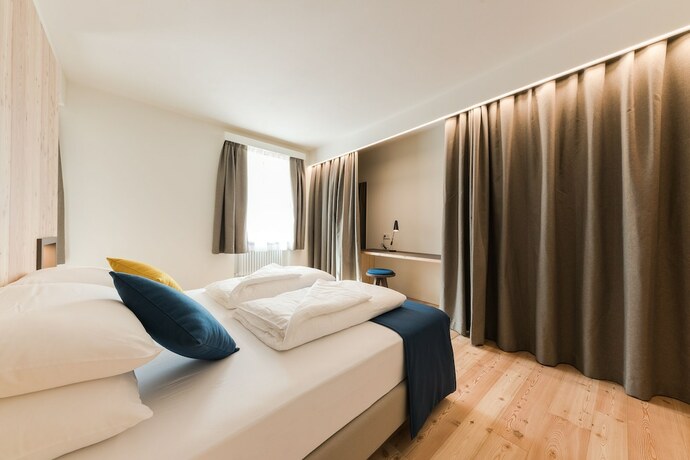 Imagen general del Hotel Gasthof zum Hirschen, Senale San Felice. Foto 4