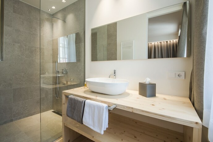 Imagen general del Hotel Gasthof zum Hirschen, Senale San Felice. Foto 12