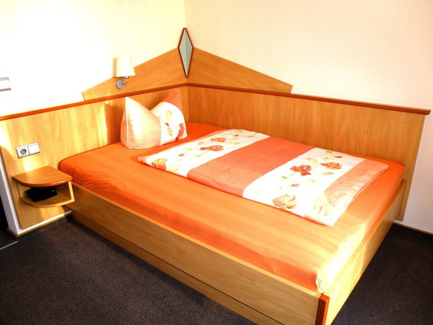 Imagen de la habitación del Hotel Gasthof zum Schwarzen B&auml;ren. Foto 2