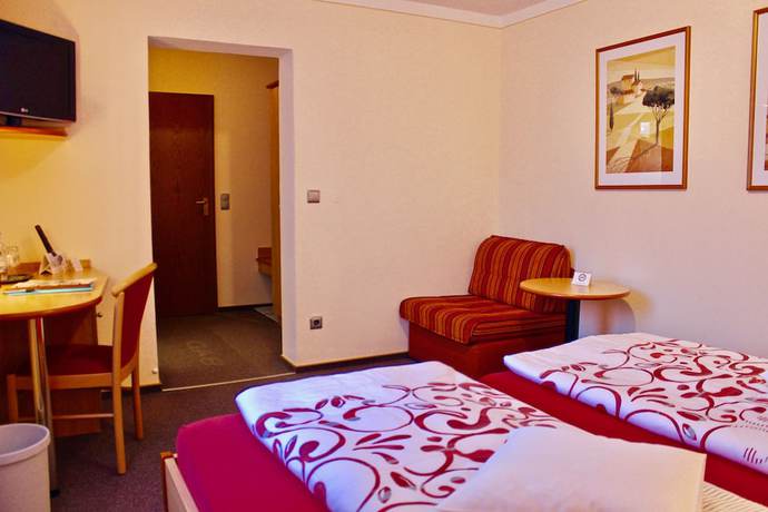 Imagen de la habitación del Hotel Gasthof zum Schwarzen B&auml;ren. Foto 10