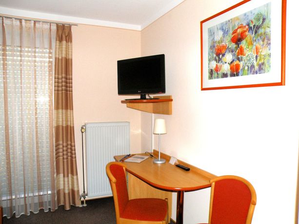 Imagen de la habitación del Hotel Gasthof zum Schwarzen B&auml;ren. Foto 15