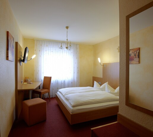 Imagen de la habitación del Hotel Gasthof zur Sonne, R&ouml;fingen. Foto 20