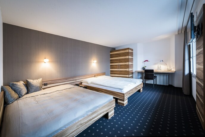 Imagen de la habitación del Hotel Gasthof zur Sonne, St&auml;fa. Foto 19