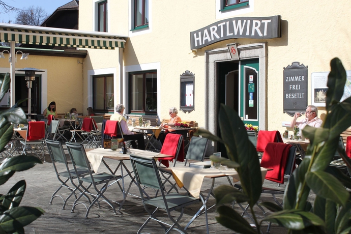 Imagen del bar/restaurante del Hotel Gasthof-Hotel Hartlwirt. Foto 3