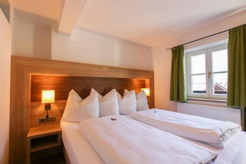 Imagen de la habitación del Hotel Gasthof-pension Zum Schweizer. Foto 9