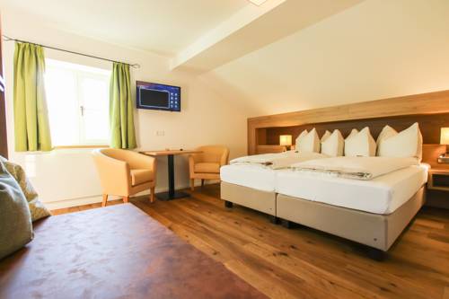 Imagen de la habitación del Hotel Gasthof-pension Zum Schweizer. Foto 11