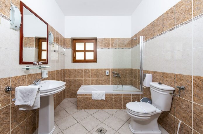 Imagen general del Hotel Gastland M0 and Conference Center. Foto 11