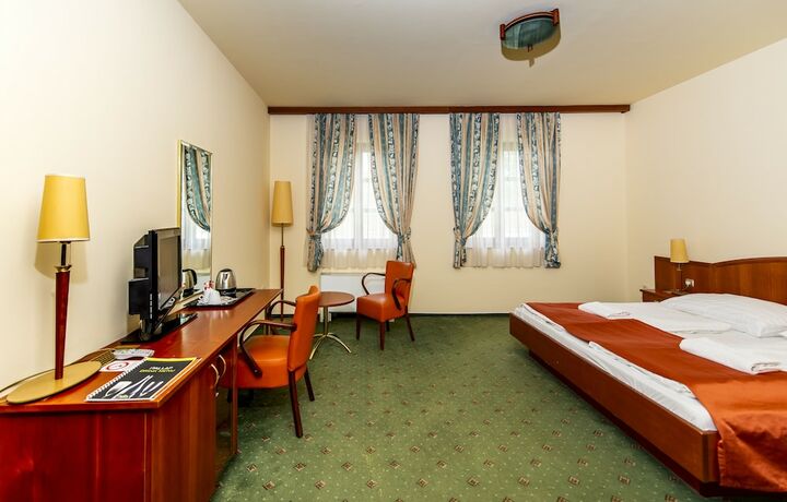 Imagen de la habitación del Hotel Gastland M0 and Conference Center. Foto 19