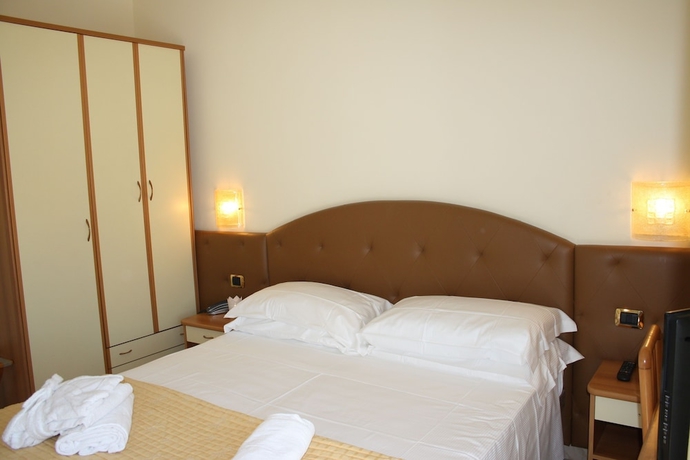 Imagen de la habitación del Hotel Gaston, Viserba. Foto 4