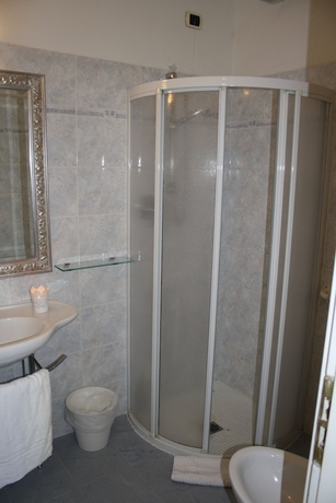 Imagen de la habitación del Hotel Gaston, Viserba. Foto 9