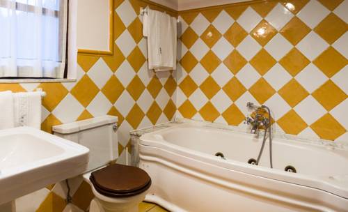 Imagen de la habitación del Hotel Gastron&oacute;mico Cabo Vid&iacute;o. Foto 2