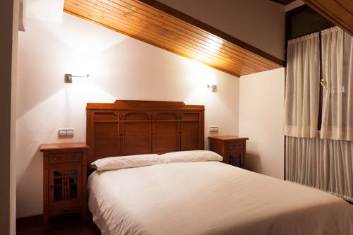 Imagen de la habitación del Hotel Gastron&oacute;mico Cabo Vid&iacute;o. Foto 10