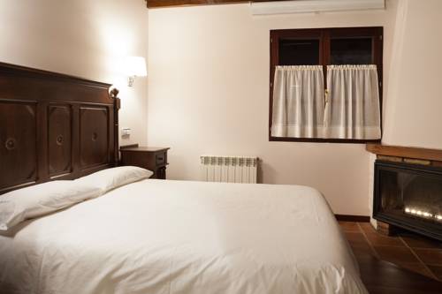 Imagen de la habitación del Hotel Gastron&oacute;mico Cabo Vid&iacute;o. Foto 11