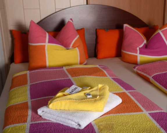 Imagen de la habitación del Hotel Gastst&auml;tte and Pension Zur Krone. Foto 12