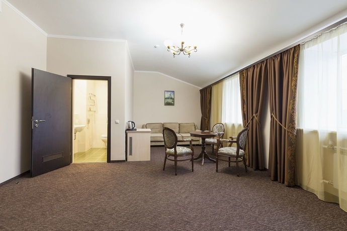 Imagen de los interiores del Hotel Gatchina. Foto 15