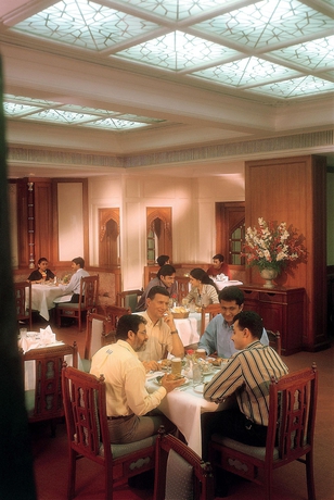 Imagen del bar/restaurante del Hotel Gateway Aurangabad - Chhatrapati Sambhaji Nagar. Foto 3