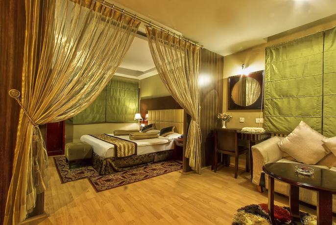 Imagen de la habitación del Hotel Gateway Grandeur. Foto 5