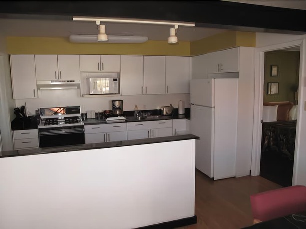 Imagen de la habitación del Hotel Gateway Inn And Suites. Foto 3