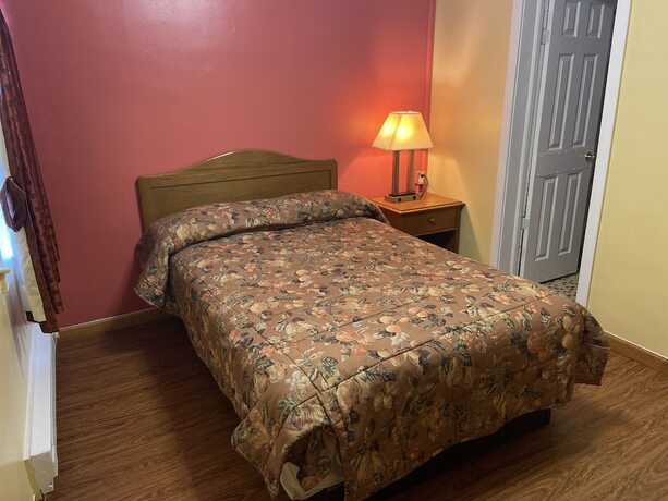 Imagen de la habitación del Hotel Gateway Inn. Foto 11