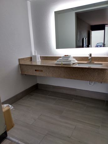Imagen de la habitación del Hotel Gateway Inn - Savannah. Foto 10