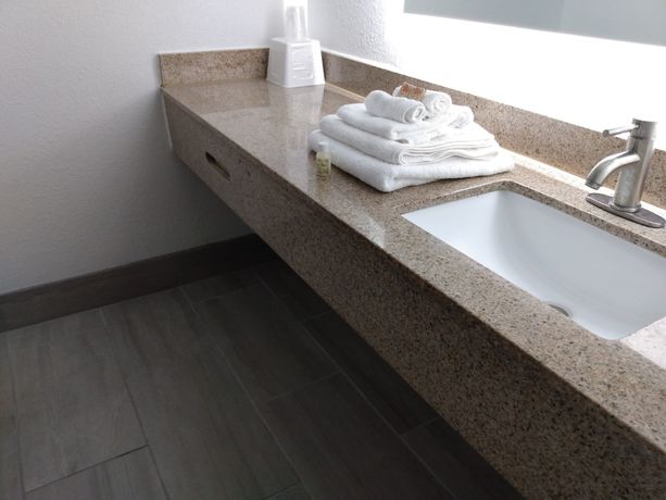 Imagen de la habitación del Hotel Gateway Inn - Savannah. Foto 15