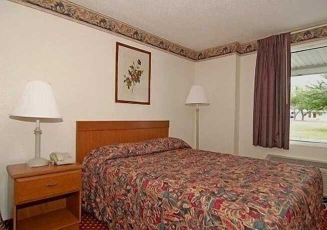 Imagen general del Hotel Gateway Inn, Templeton. Foto 1