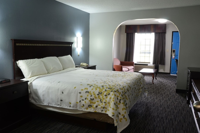 Imagen de la habitación del Hotel Gateway Inn and Suites, Clarksville. Foto 5
