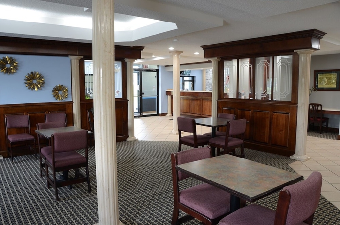 Imagen del bar/restaurante del Hotel Gateway Inn and Suites, Clarksville. Foto 2