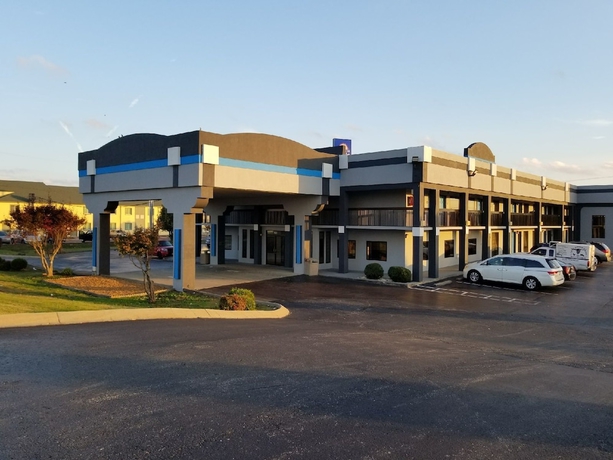 Imagen general del Hotel Gateway Inn and Suites. Foto 1
