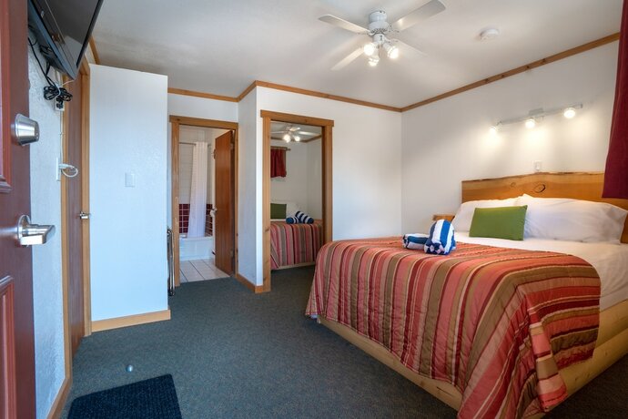 Imagen general del Hotel Gateway Motel, Radium Hot Springs. Foto 4