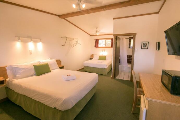 Imagen general del Hotel Gateway Motel, Radium Hot Springs. Foto 5